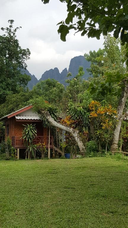 Pasanchai Bungalow Vang Vieng Exterior photo